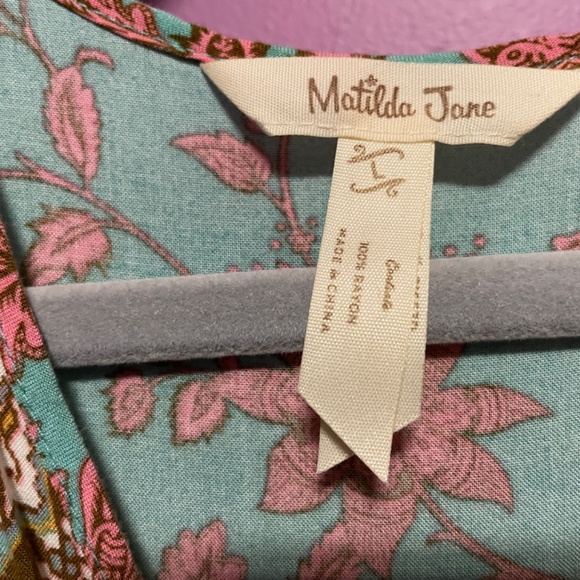 3/$14 - Matilda Jane Short Sleeve Dress with Pockets - Picture 2 of 4